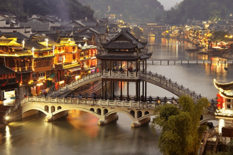 Zhangjiajie Fenghuang Tour -